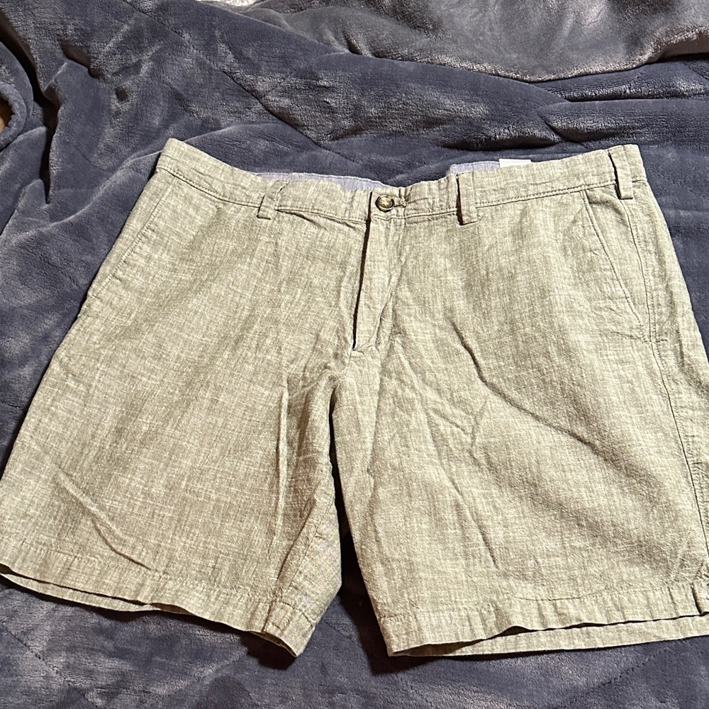 Banana Republic Men's Flat-Front Linen-Blend Shorts